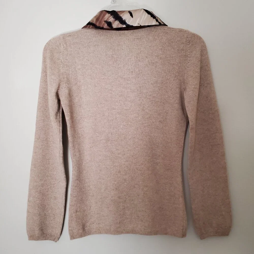 NEW Vicedomini Cashmere Sweater XS Tan Animal Print Collar V-Neck